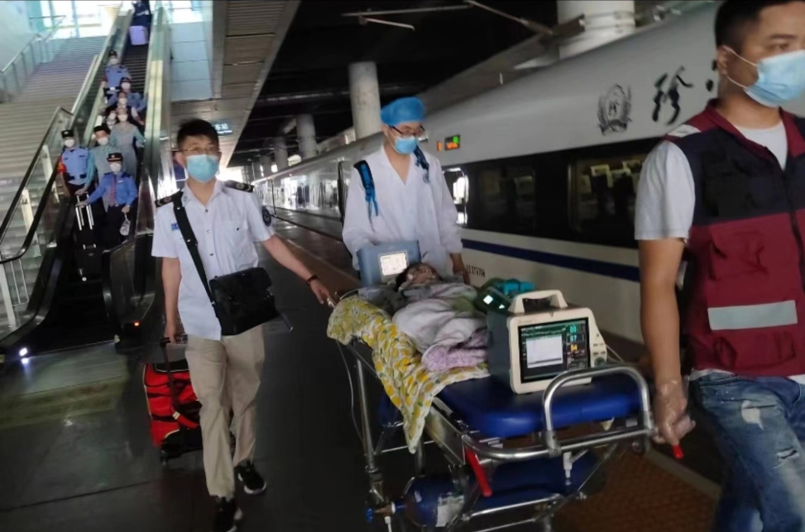 留坝县高铁转运公司